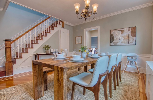 The Perfect Place To Stay: King Beds, Outdoor Space, Driveway Parking, Spacious