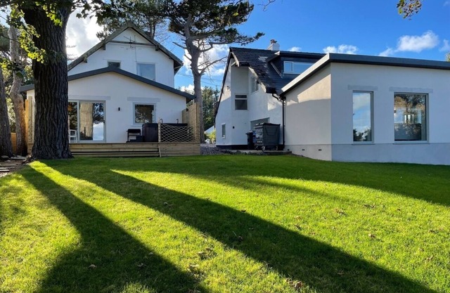 The Pines, at Bull Bay