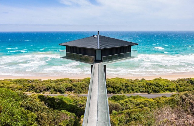 The Pole House - At Fairhaven