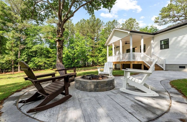 The Porch and Pines Cottage
