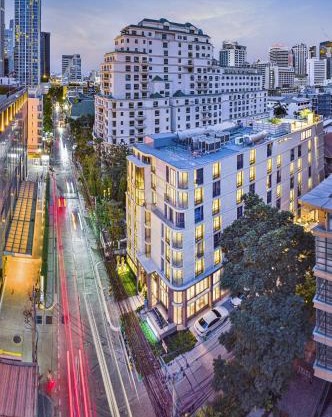 The Quarter Ploenchit by UHG