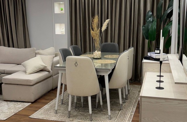 The real estate is in fact perfectly identical to the pictureswithgreatprecision