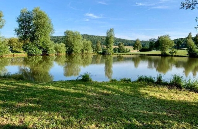 The red house by the lake - vacation home in a fantastic location
