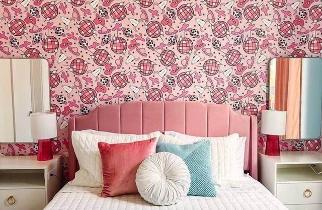 The Rhinestone Cowgirl | 2BR East Nash Retreat