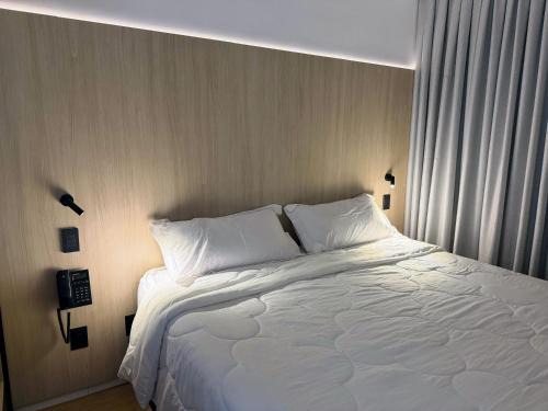 The Room 1902 JH Palhano