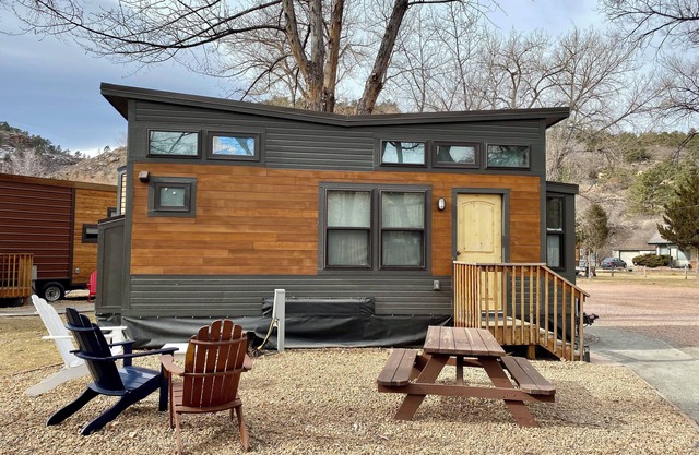 The Salida – Explore the Rockies from This Cozy Riverside Tiny House