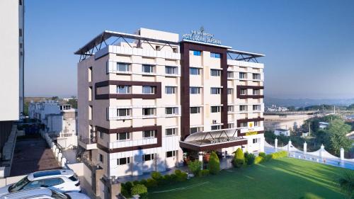 The Sky Imperial- Hotel Gopal Darshan