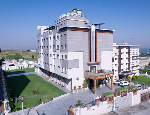 The Sky Imperial - Shahi Hotels & Resort