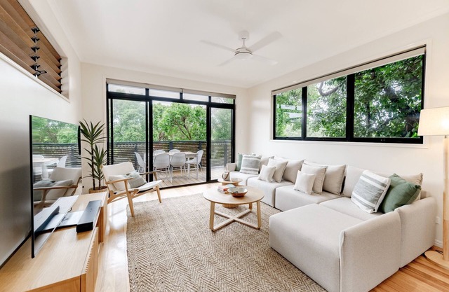 The Sunshine Beach Luxe Coastal Retreat