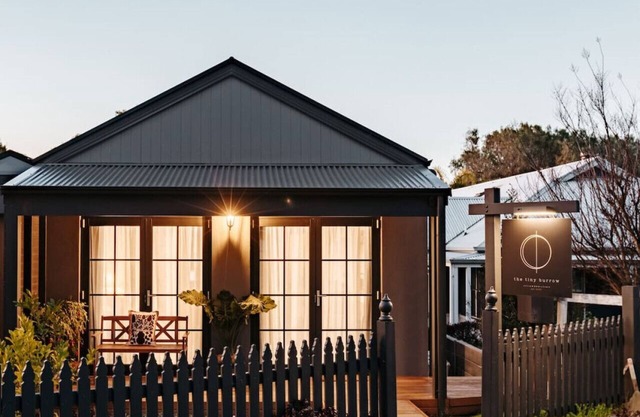 the tiny burrow ~ magical fleurieu escape