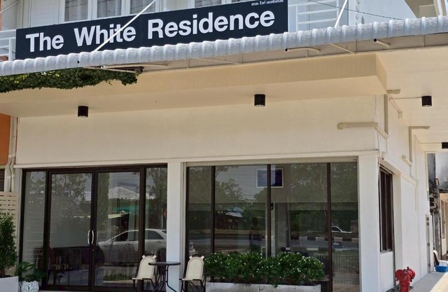 The White Residence