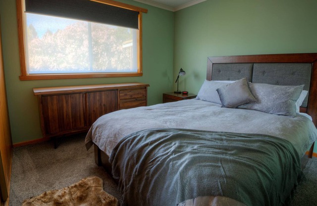 The Wombat Burrow - Waratah. For Cradle Mountain & Tarkine.