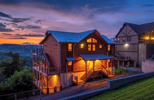 Theater, Games & Views! - Bigger Bear Views Lodge