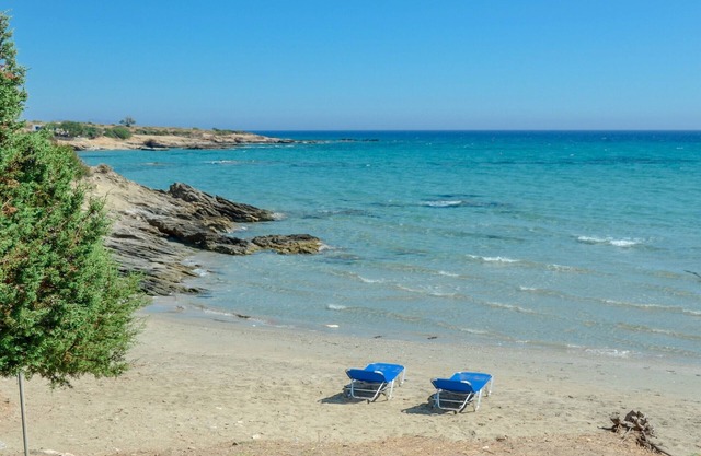Theonis Villas