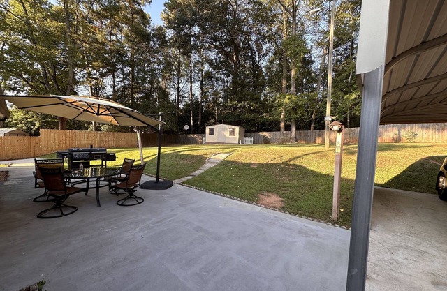 This cozy 3-bedroom home is located near Historic Downtown Newnan.