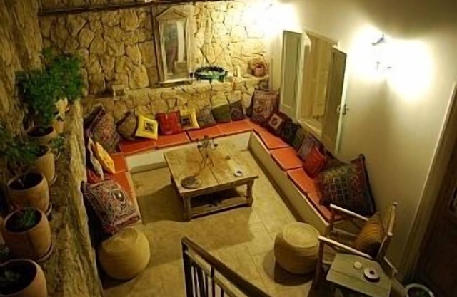 This property is no longer available .