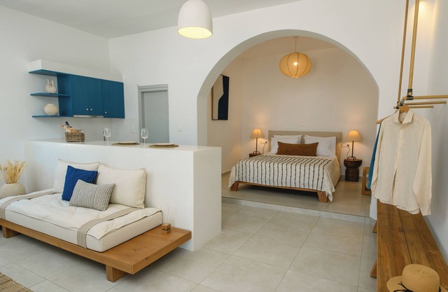 Tholari studio- self service aegean sea view!