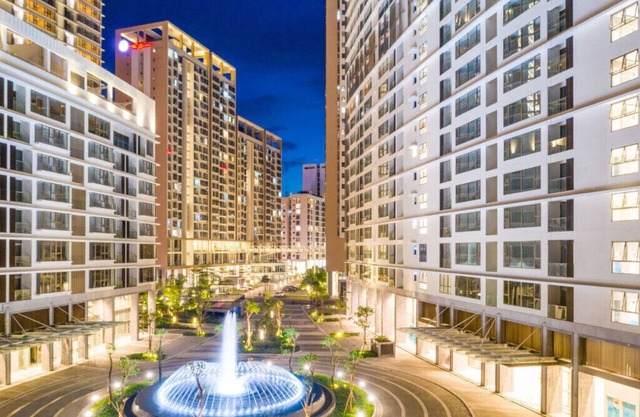 Three-bedroom apartment in Phu My Hung urban area