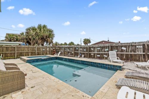 Three Oars Beach Surf Shack Pool OceanView Game Room