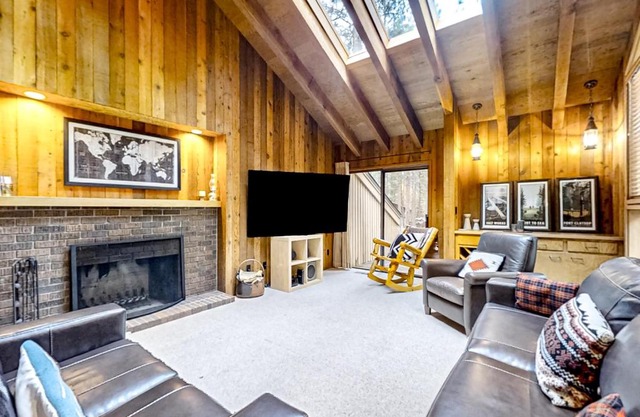 Three Peaks Hideaway