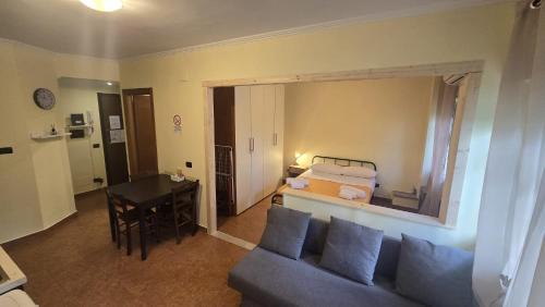 Tiburtina Home