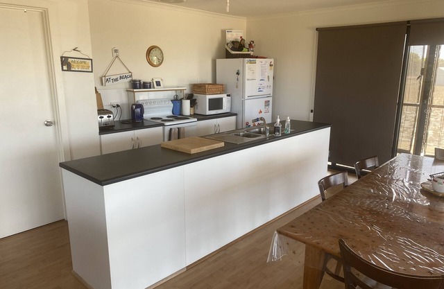 Ticka's Retreat : 100 metres walk from the beach