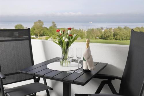 Tief 10 „Meerblick Deck 9“