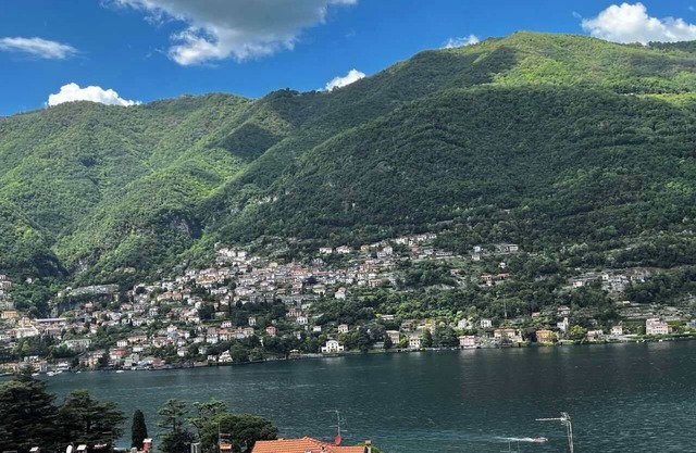 Timco apartment with lake view