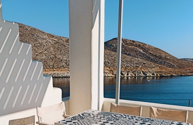 Tinos-Panormos Art Villas B