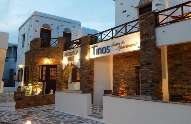 Tinos Suites & Apartments
