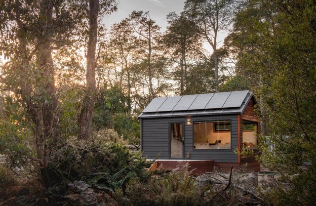 Tiny Escapes Cradle Valley