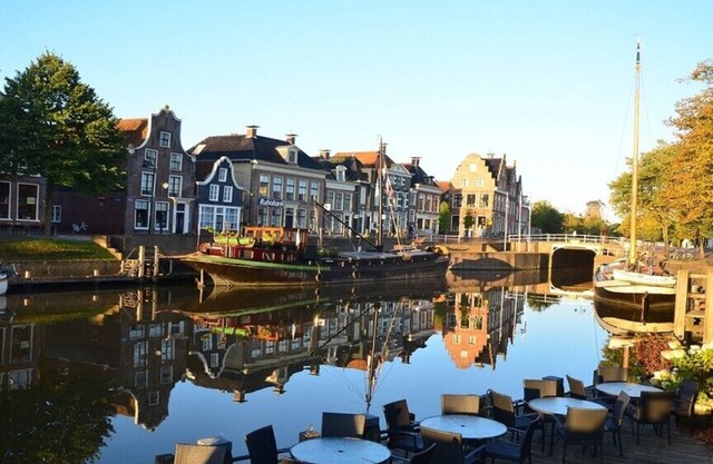 tipical frisian fisher´s house close to the wadden sea