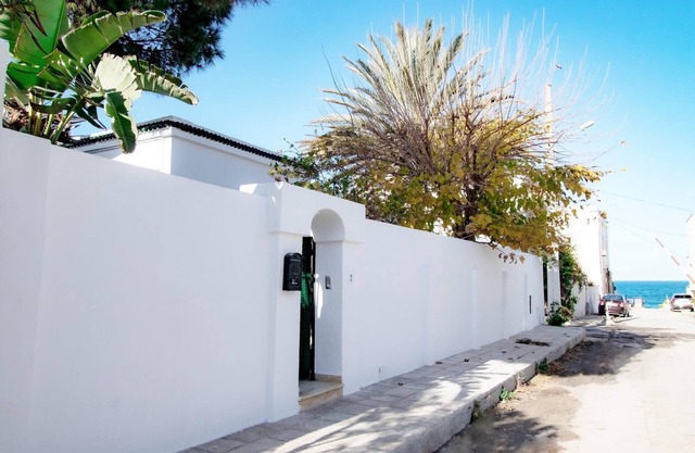 Villa bord de mer piscine chauffée et terrasse