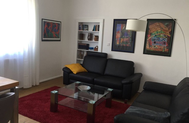 Top equipped 3-room apartment near the train station
