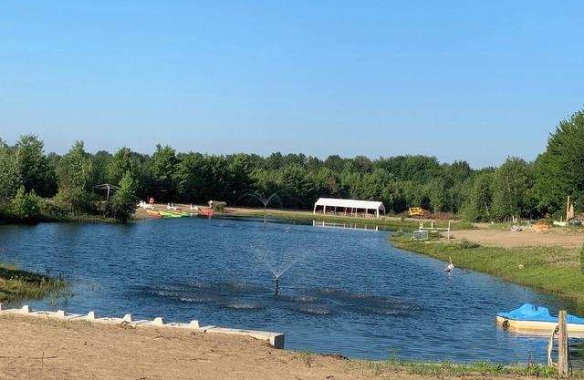 Très beau terrain de Camping, SDD Camping Lot 24b