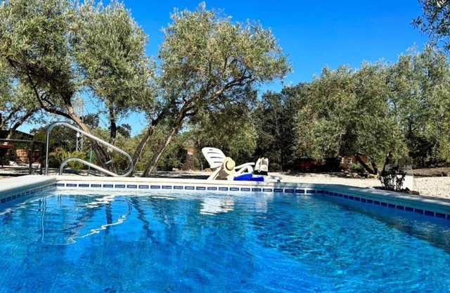 Traditional country house with private swimming pool in the heart of Andalucía.