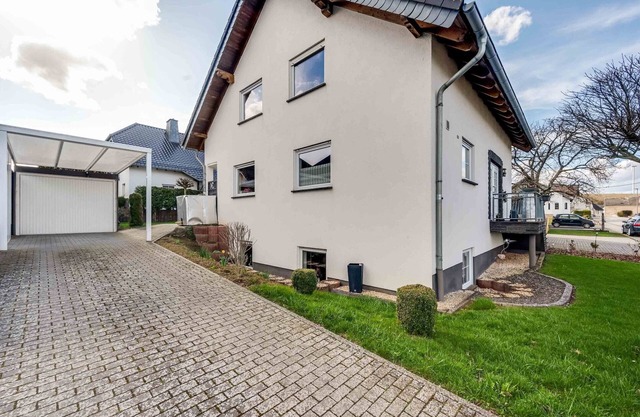 Tranquil Getaway in Scenic Roes