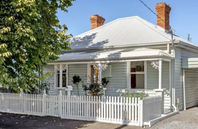Tranquil Launceston Getaway - You'll fall in love!