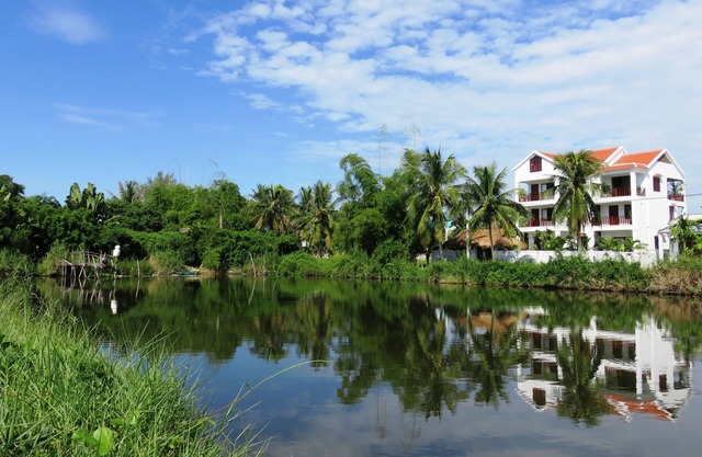 Tranquil Villa Tra Que, private swimming pool