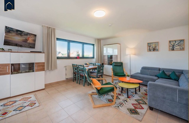 Traumhafte Ferienwohnung 350 m vom Strand, mit Wlan und Parkplatz