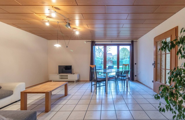 Traumhaus Nähe Mainz I 12 Betten I 4 Schlafzimmer I Terrasse I 200m² I Garten