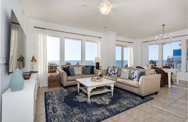 Treasure Island 312 - 3 spacious bedrooms ocean front! Corner unit Amazing view