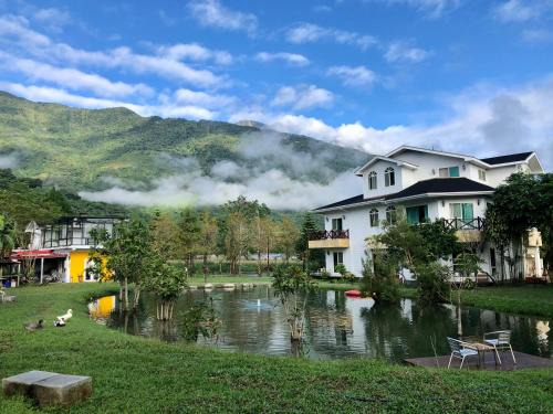 Tree Lake B&B Hualien