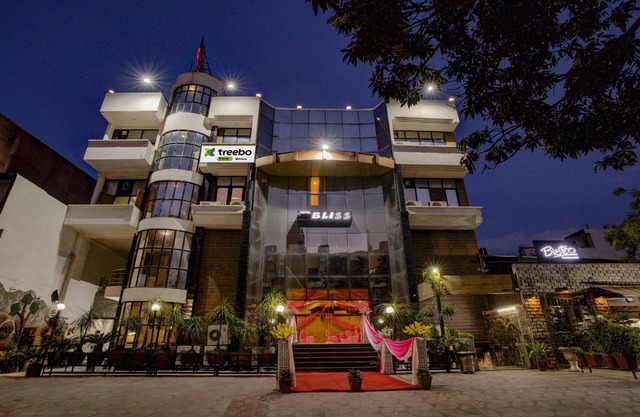 Treebo Bliss