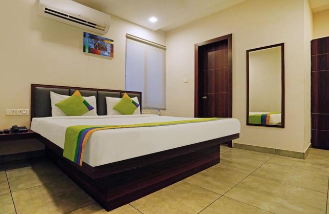 Treebo Lazystay Grand Patia