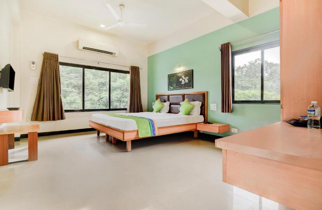 Treebo Trend Gul-Bahar Satara