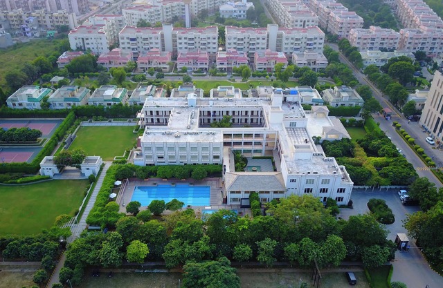 TreeHouse Hotel Club & Spa