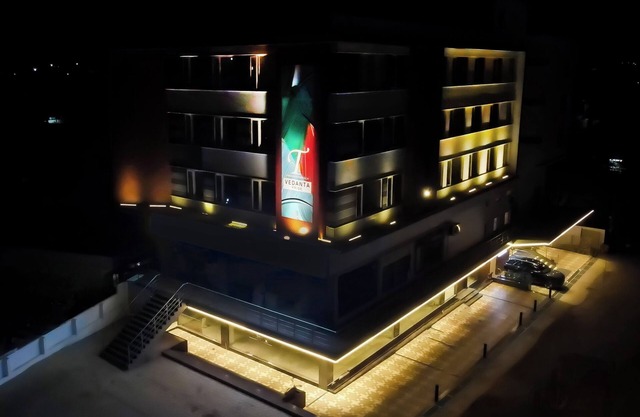 TreeHouse Vedanta Pride