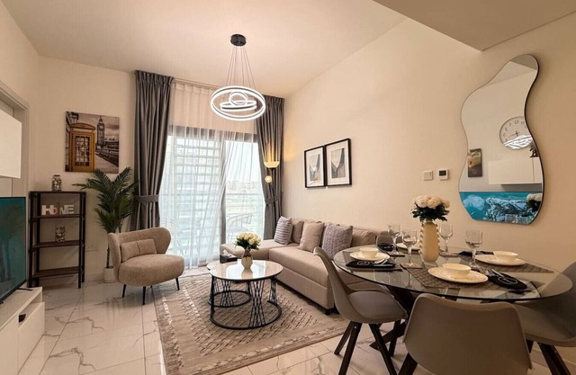 Trendy 1BR with Pool & Gym in Raha Loft