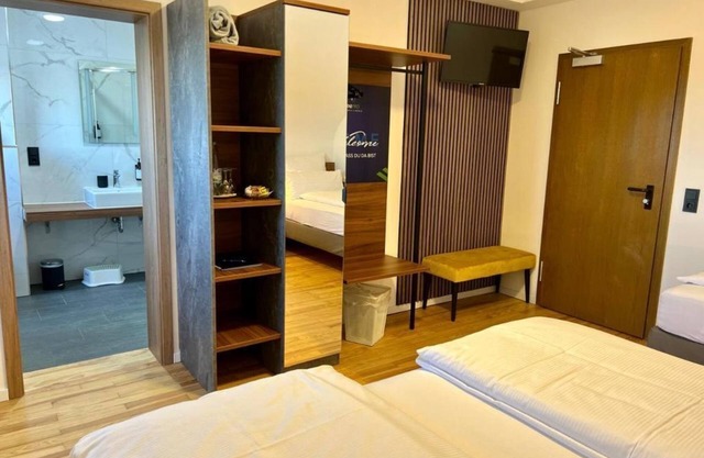 Triple room - JUNIPRO Hotel Schinderhannes